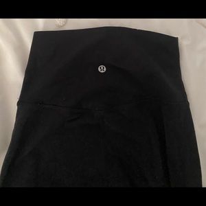 size 2 28” lululemon aligns